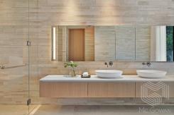 Carlyle Sales Center