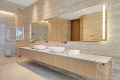 Carlyle Sales Center