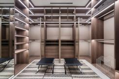 Carlyle Sales Center