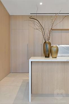 Carlyle Sales Center